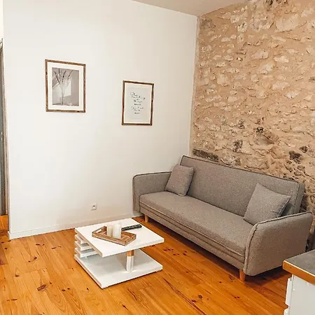 Bel T3 Avec Terrasse *